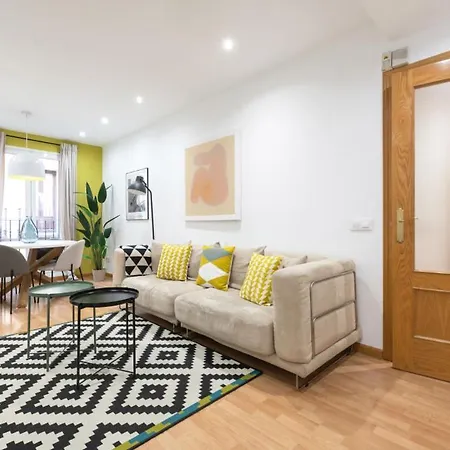 2 Bedrooms 2 Bathrooms Furnished - Malasana Madrid Exterior photo