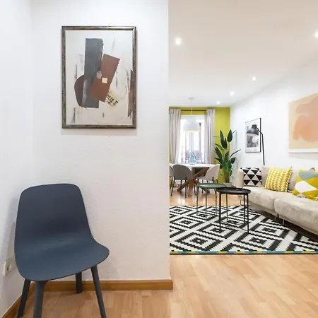 2 Bedrooms 2 Bathrooms Furnished - Malasana Madrid Exterior photo