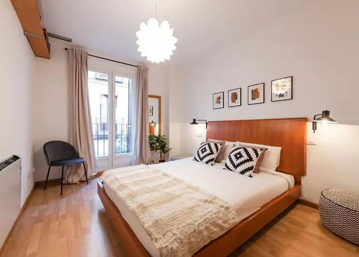 2 Bedrooms 2 Bathrooms Furnished - Malasana