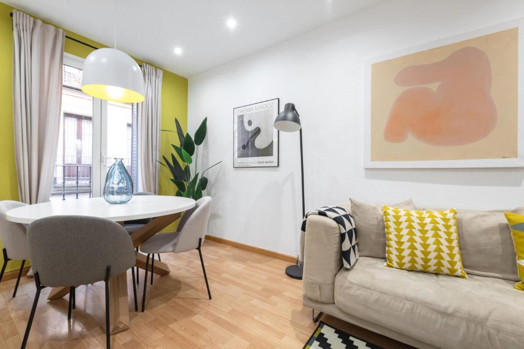 2 Bedrooms 2 Bathrooms Furnished - Malasana Appartement