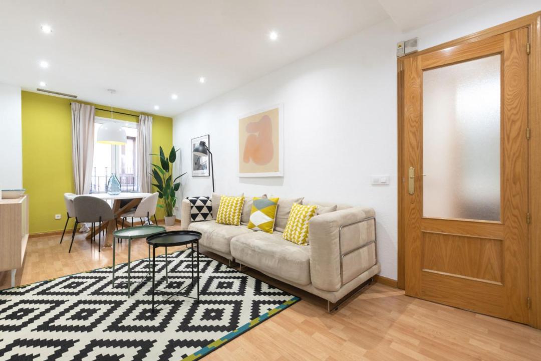Appartement 2 Bedrooms 2 Bathrooms Furnished - Malasana *