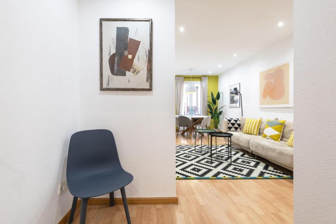 2 Bedrooms 2 Bathrooms Furnished - Malasana Madrid